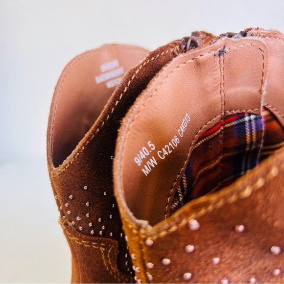 Boc Embellished Ankle Western Suede Boots 9 - Picture 8 of 12